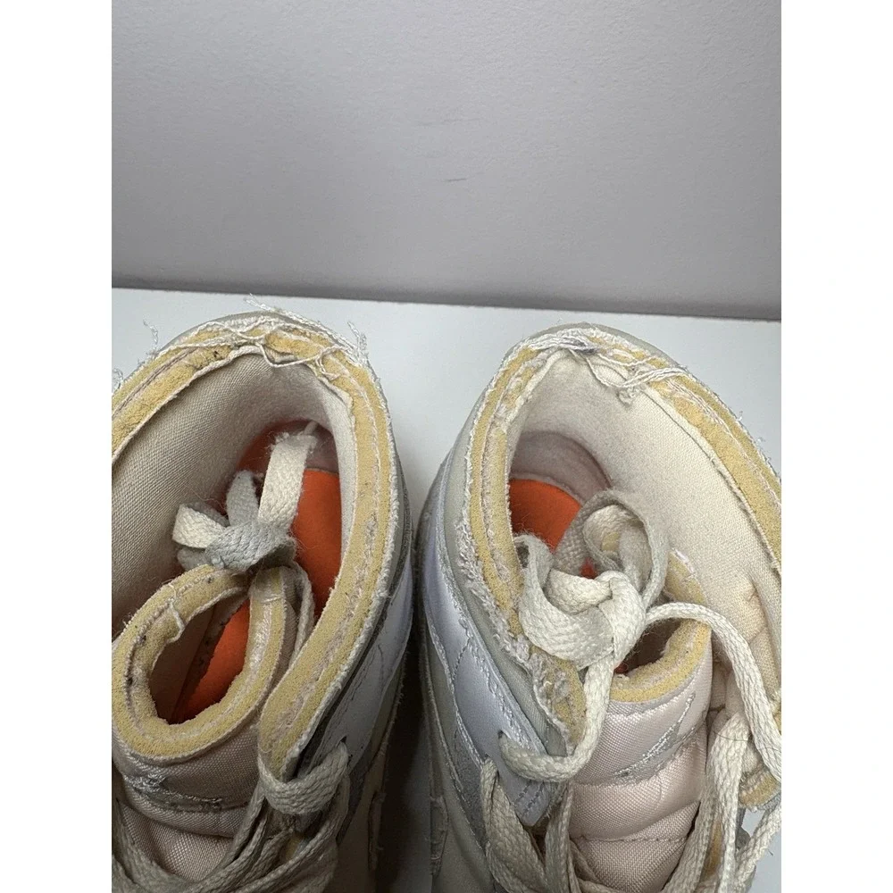 Air Jordan 1 Mid SE 